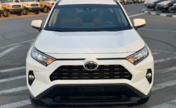 2021 Toyota Rav4 XLE 4×4