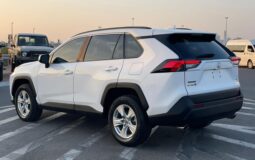 2021 Toyota Rav4 XLE 4×4